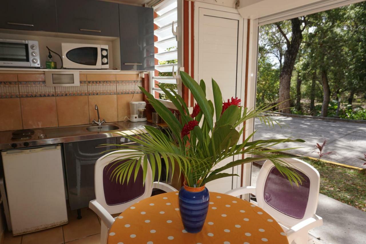 Appartements Residence Mahoghany Sainte-Anne Exteriör bild